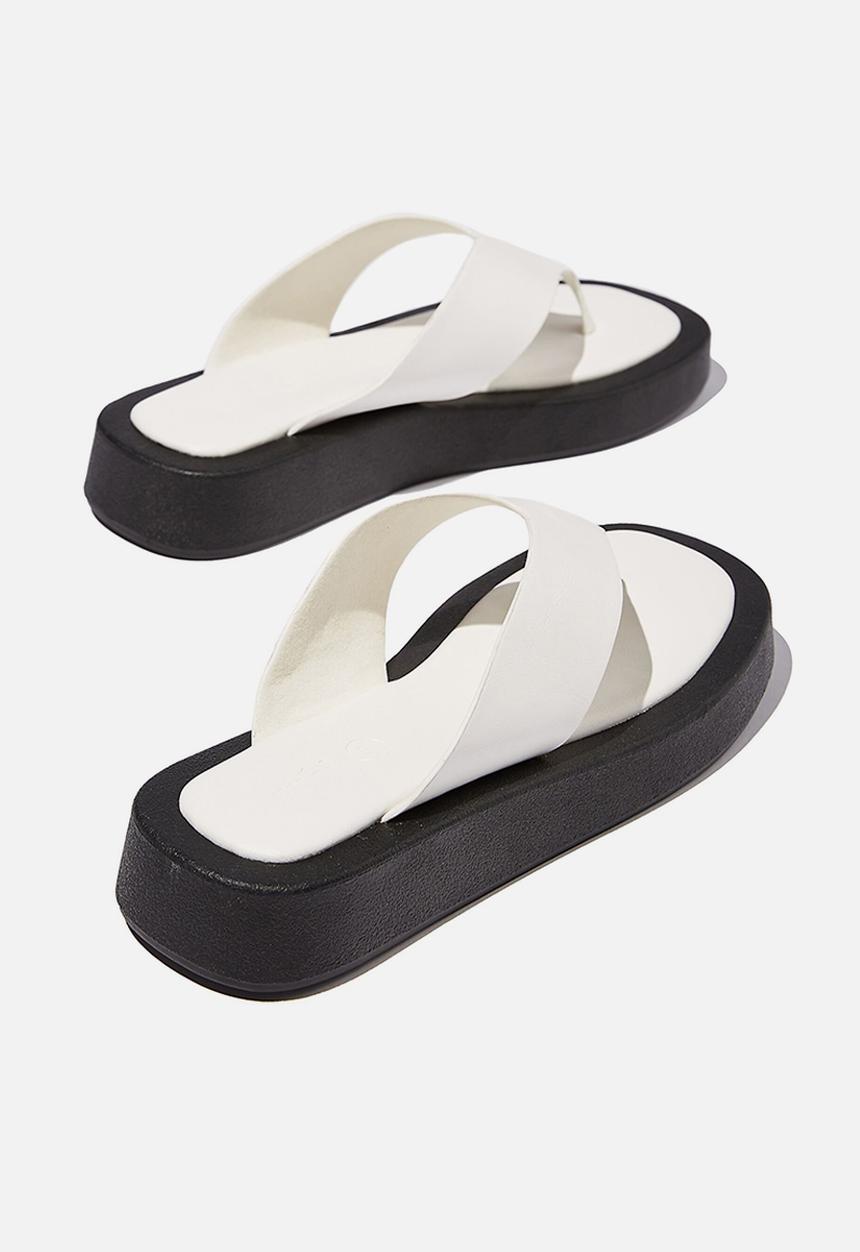 Cotton On - Sadie flip flop flatform - white smooth pu