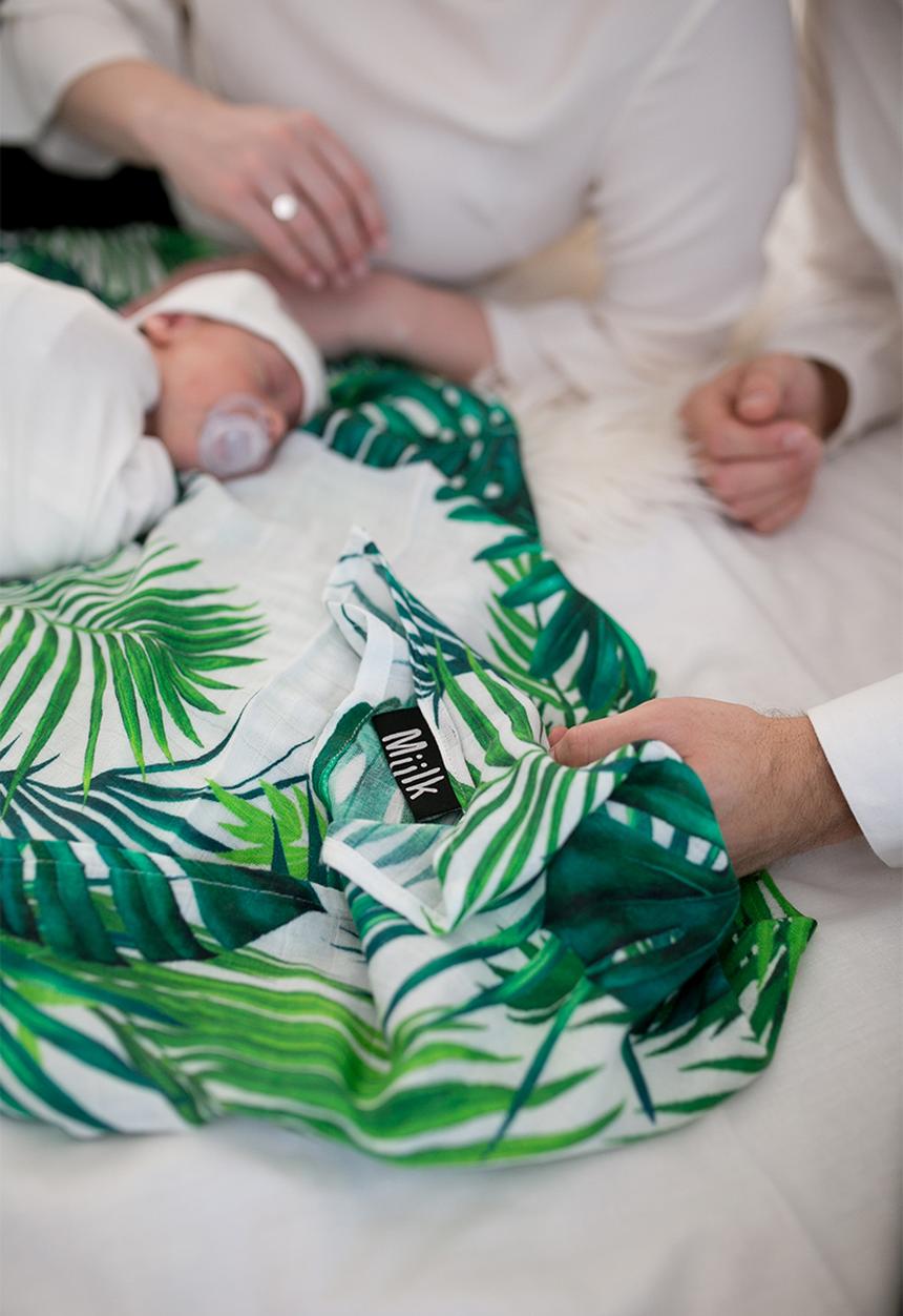 Miilk - Tropical leaf muslin - white & green