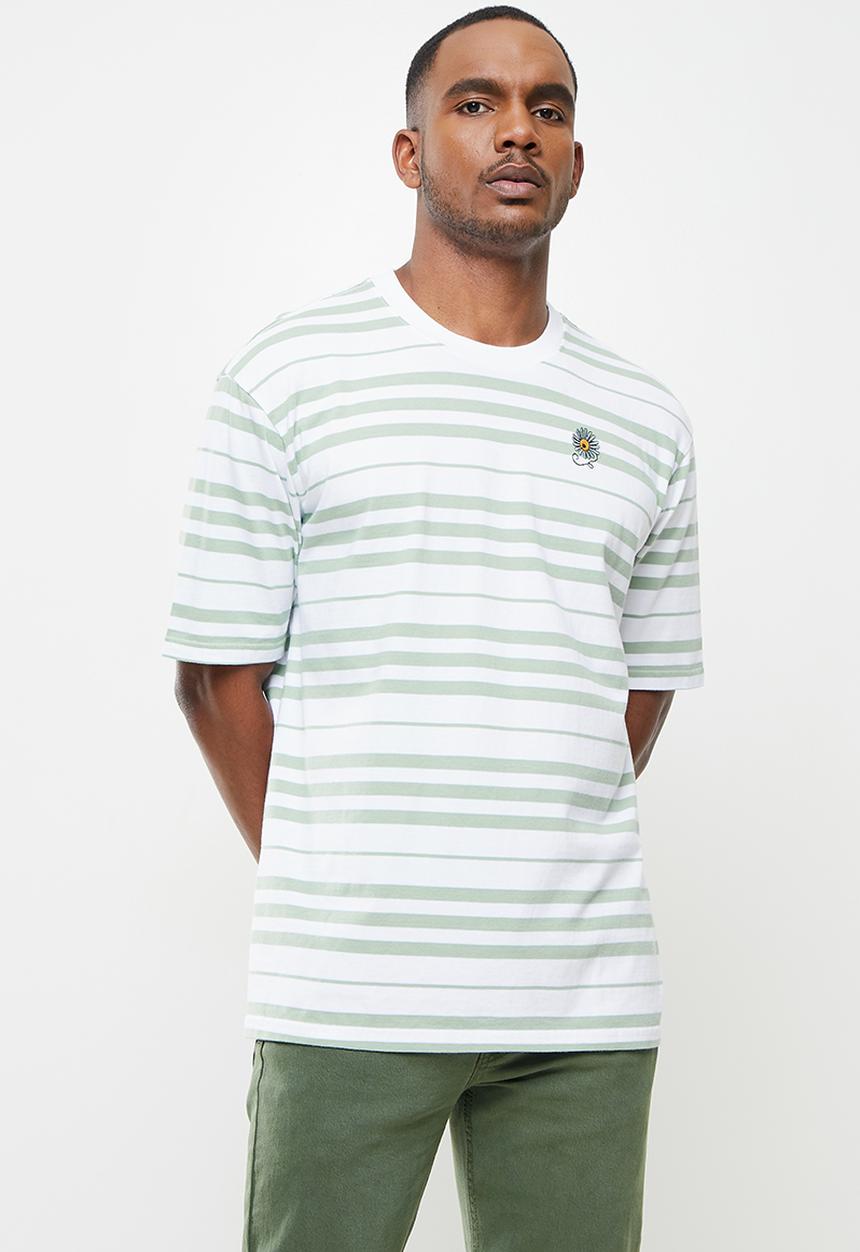 Levi’s® - Stay loose short sleeve tee backyard - green & white