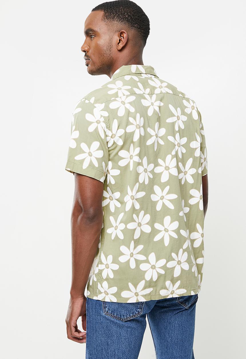 Levi’s® - Short sleeve classic camper eden tea print - green & white 
