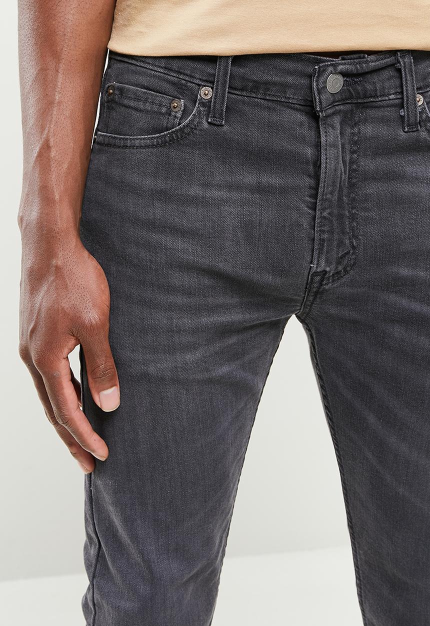 Levi’s® - 510™ skinny onion rings adv - black