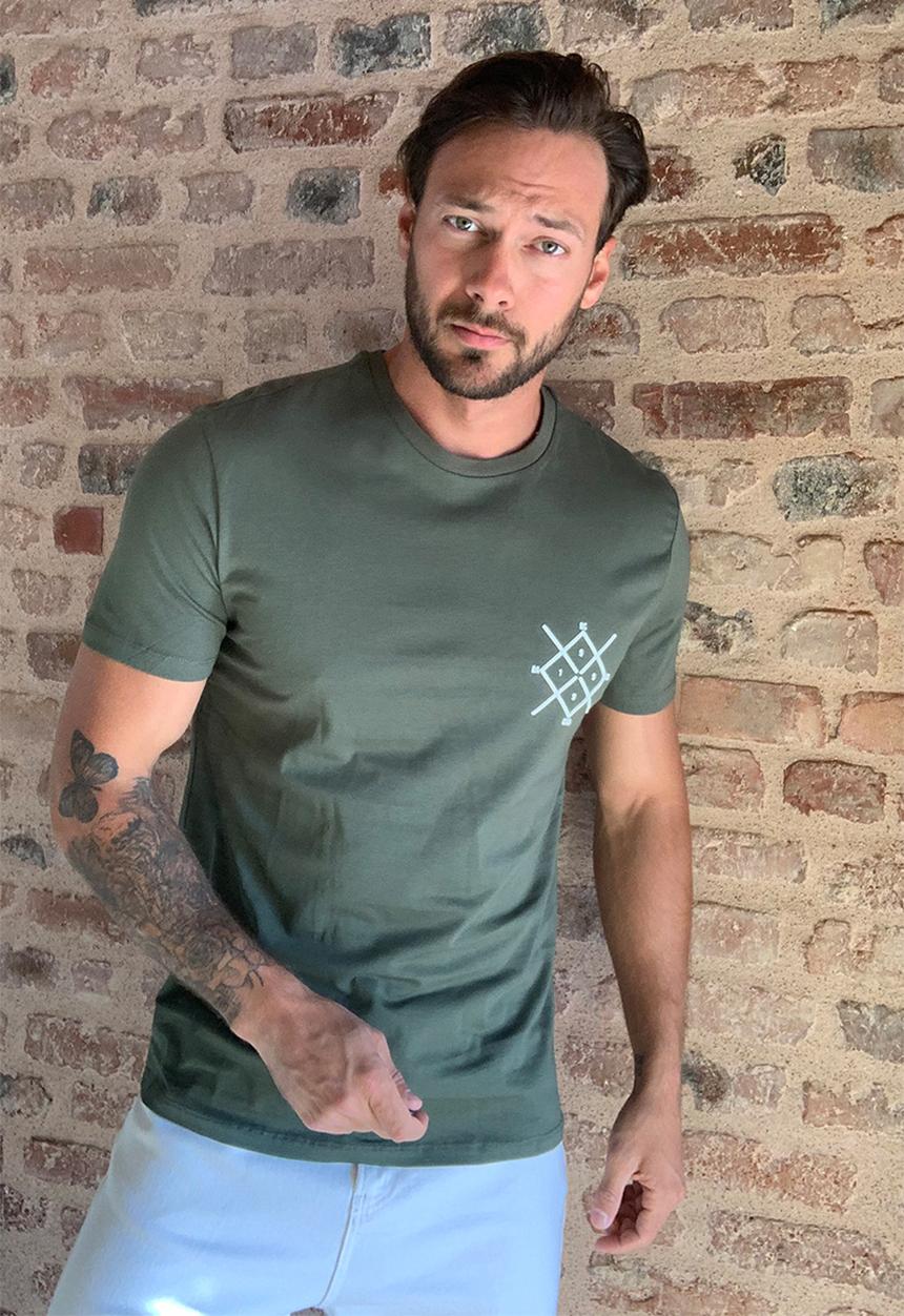 Trendyol - Chest print short sleeve tee - khaki