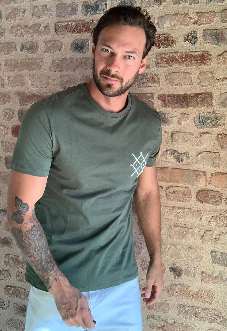 Trendyol - Chest print short sleeve tee - khaki