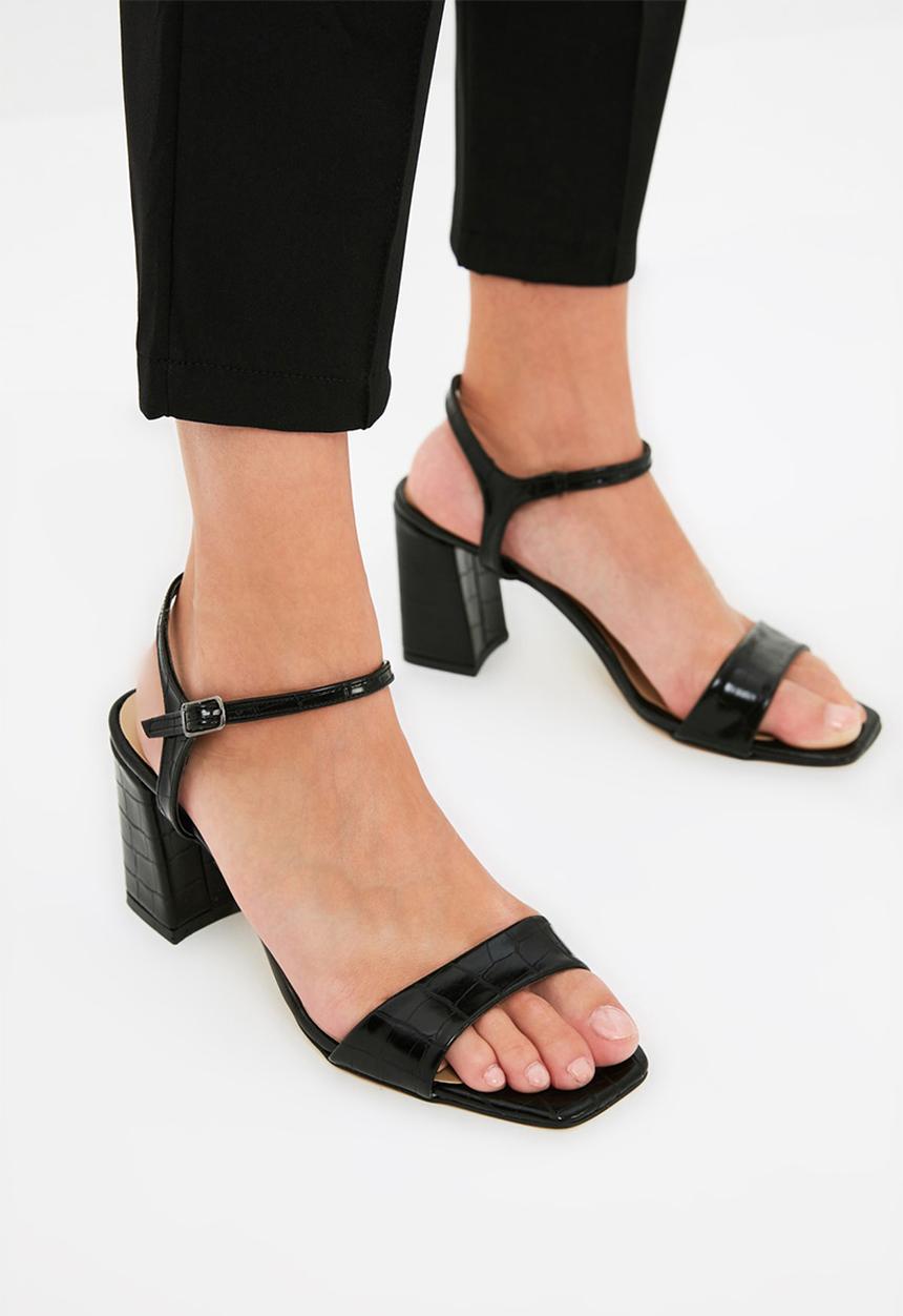 Trendyol - Croc barely there block heel - black