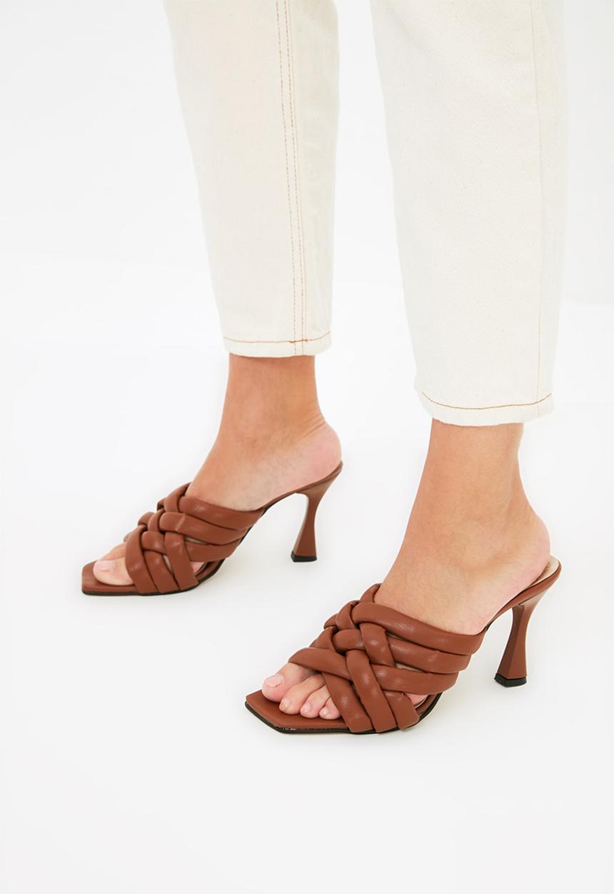 Trendyol - Woven mule heel - tobacco