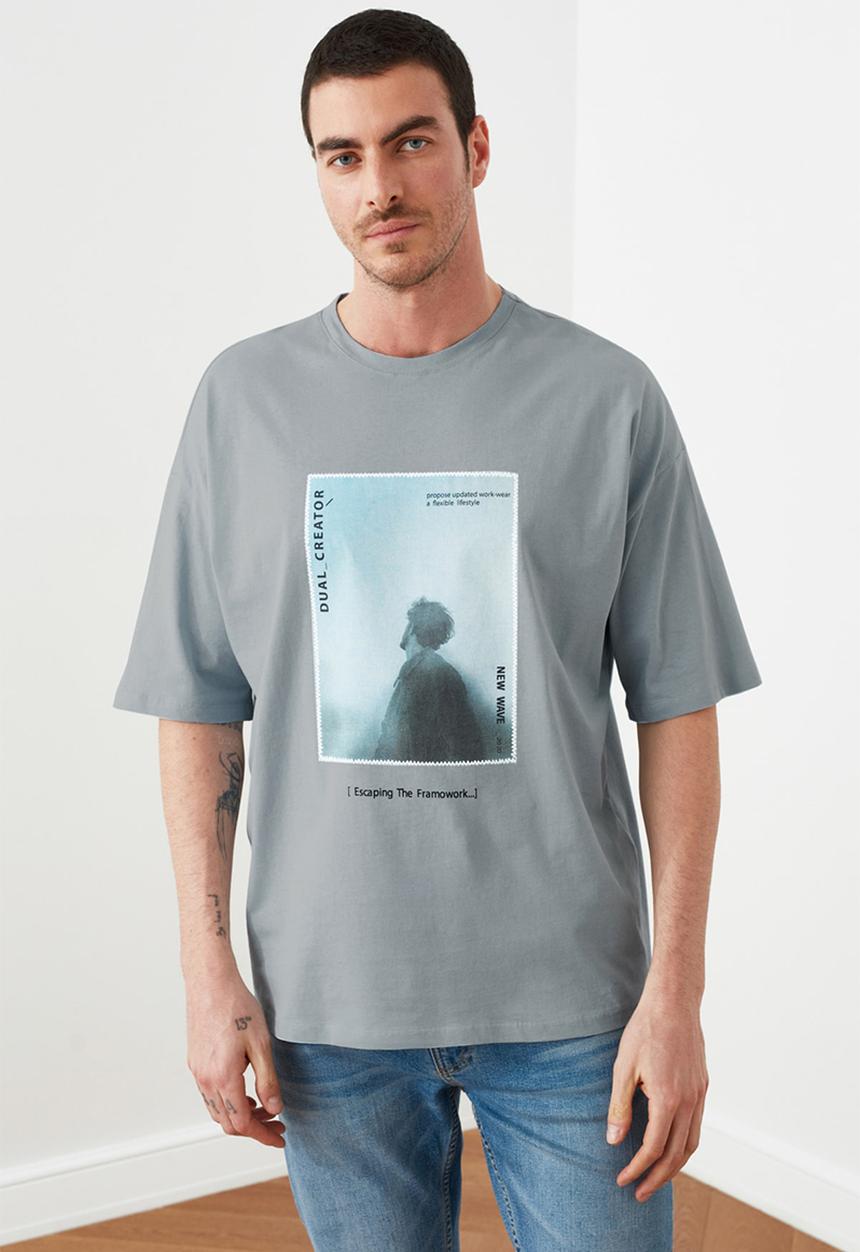 Trendyol - Charlie chest print short sleeve tee - blue