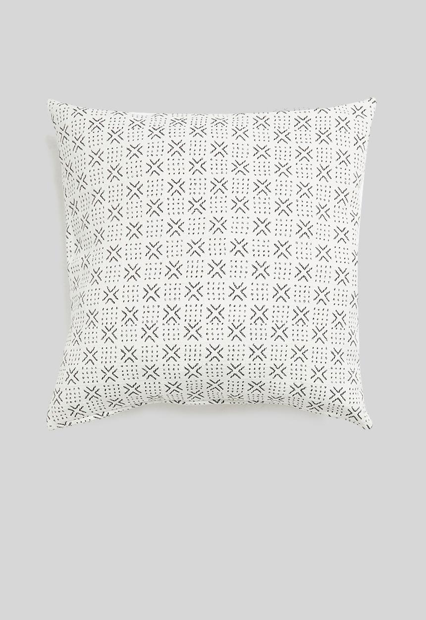 Hertex Haus - Abba cushion cover - abba dawn