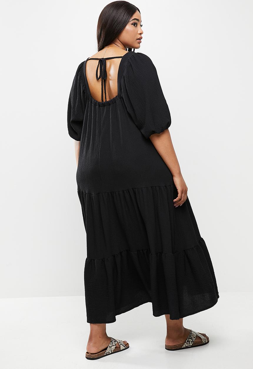 Me&B - Plus square neck tiered sack dress - black