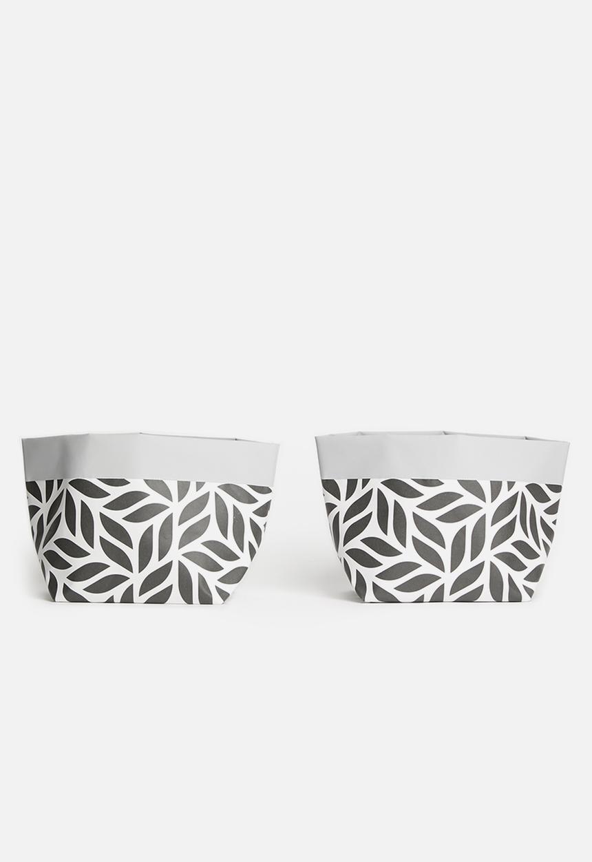 Inspired Vision Studios - Angella set of 2 canvas planters - black & white