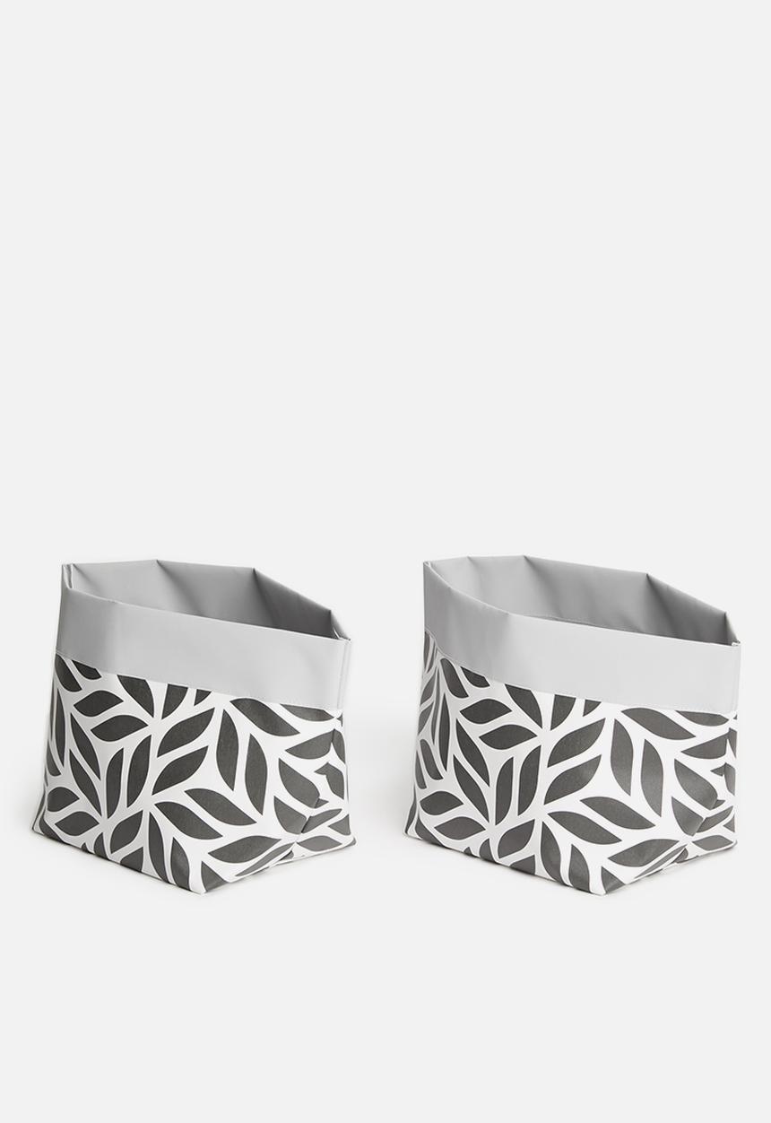Inspired Vision Studios - Angella set of 2 canvas planters - black & white