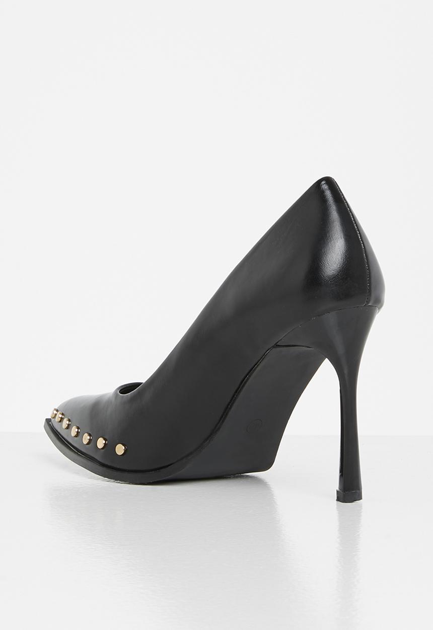 Plum - Resma studded court heel - black