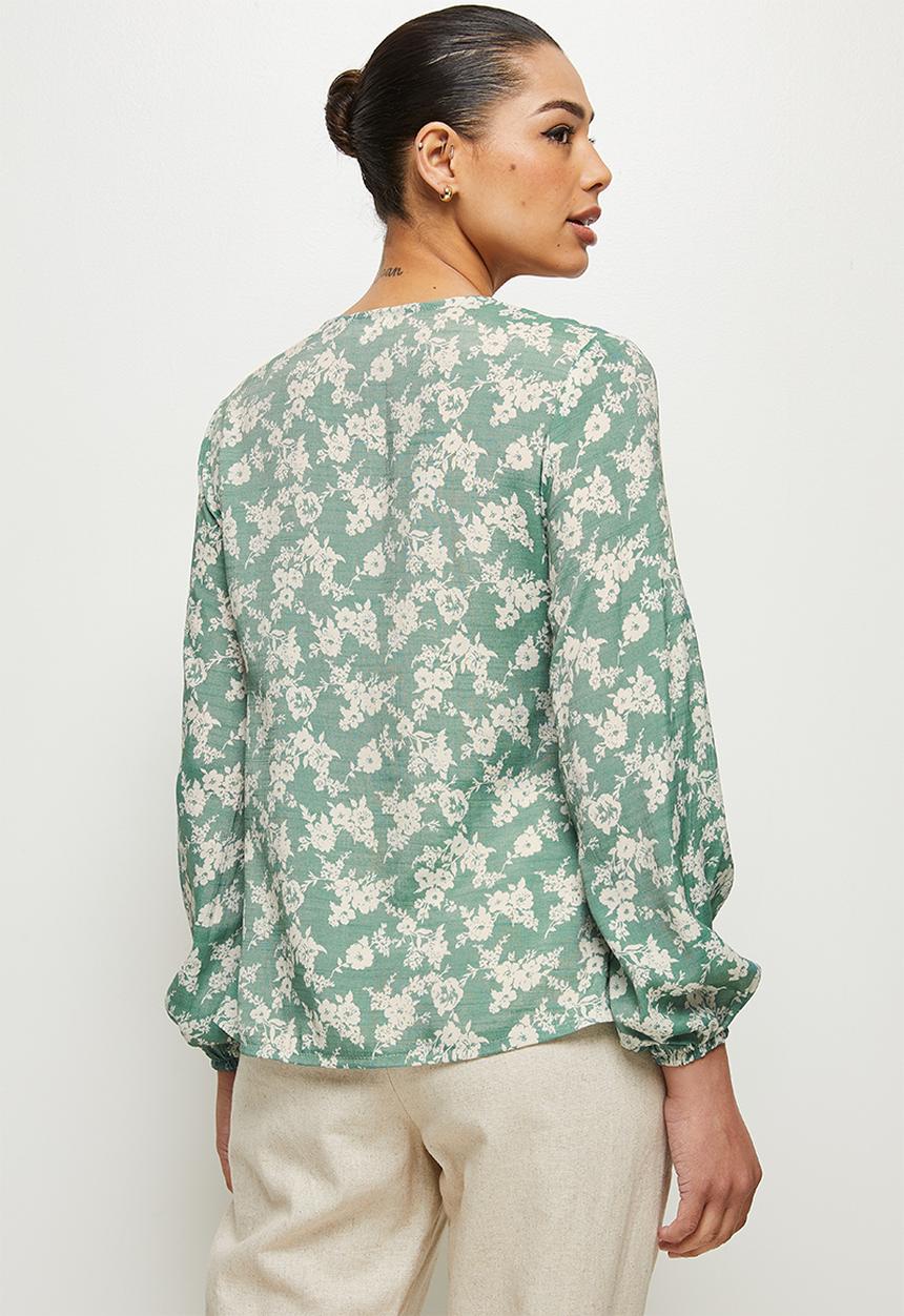 edit - Long sleeve vneck shell - sage floral