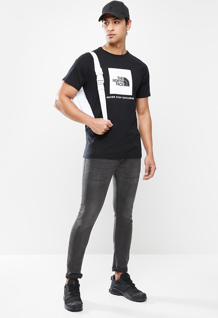 The North Face - Raglan short sleeve redbox tee - black
