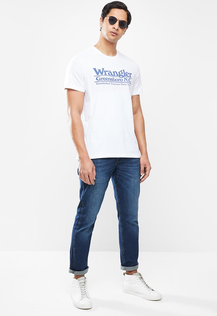 Wrangler - Greensboro n.c t - white