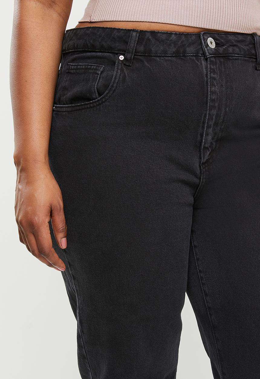 Cotton On - Curve dad jean - black