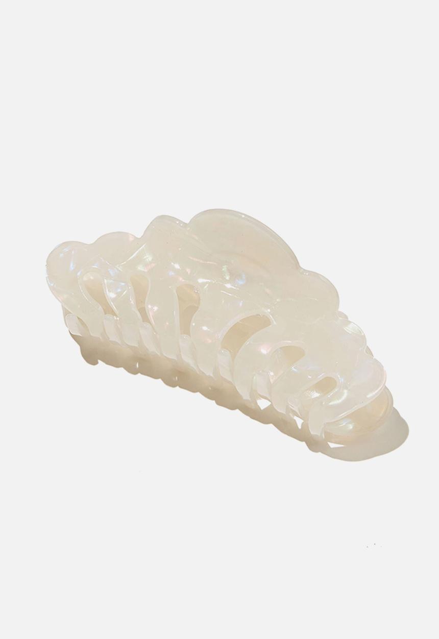 Rubi - Amelia hair claw - white pearly