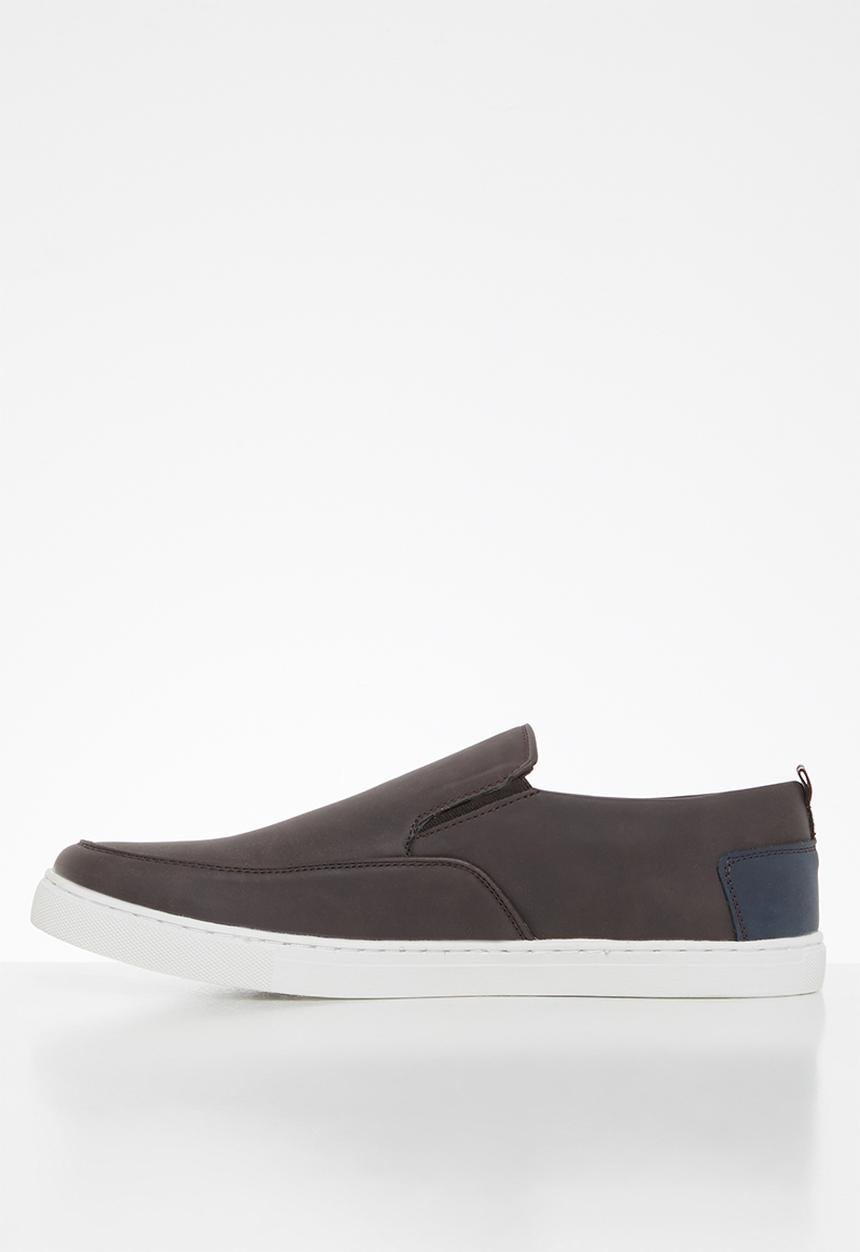 basicthread - Zeke back patch slip on - brown