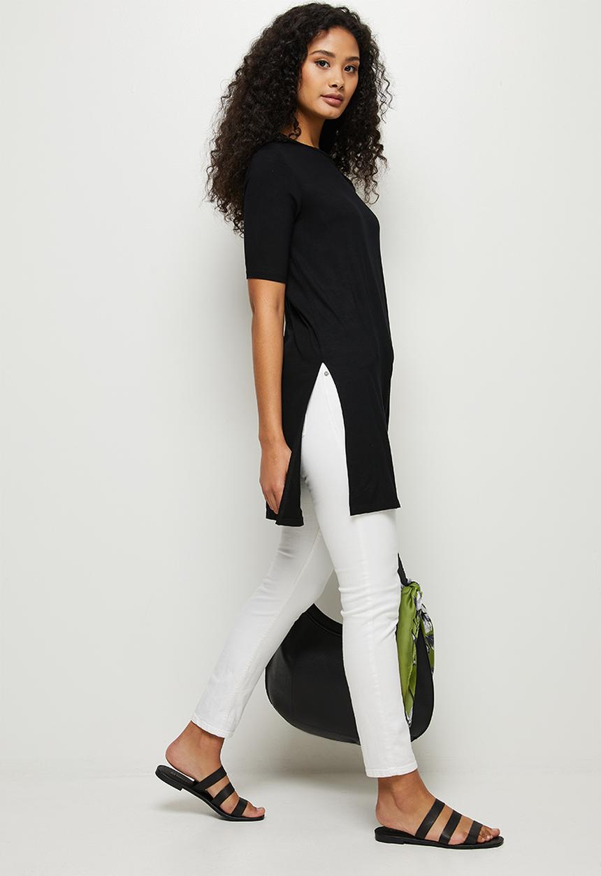 edit - Longline deep slit tee - black