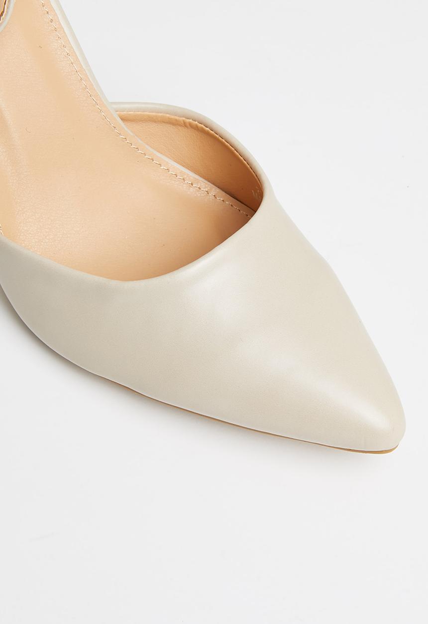 Superbalist - Risha court heel - neutral