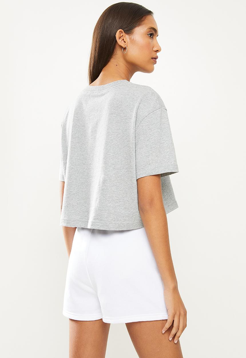 Nike - Nsw tee essntl crp icn ftr - grey