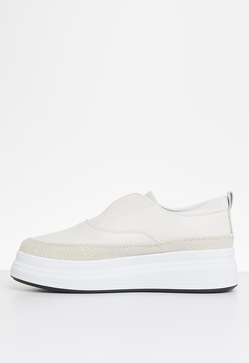 Butterfly Feet - Senhora 2 flatform sneaker - beige