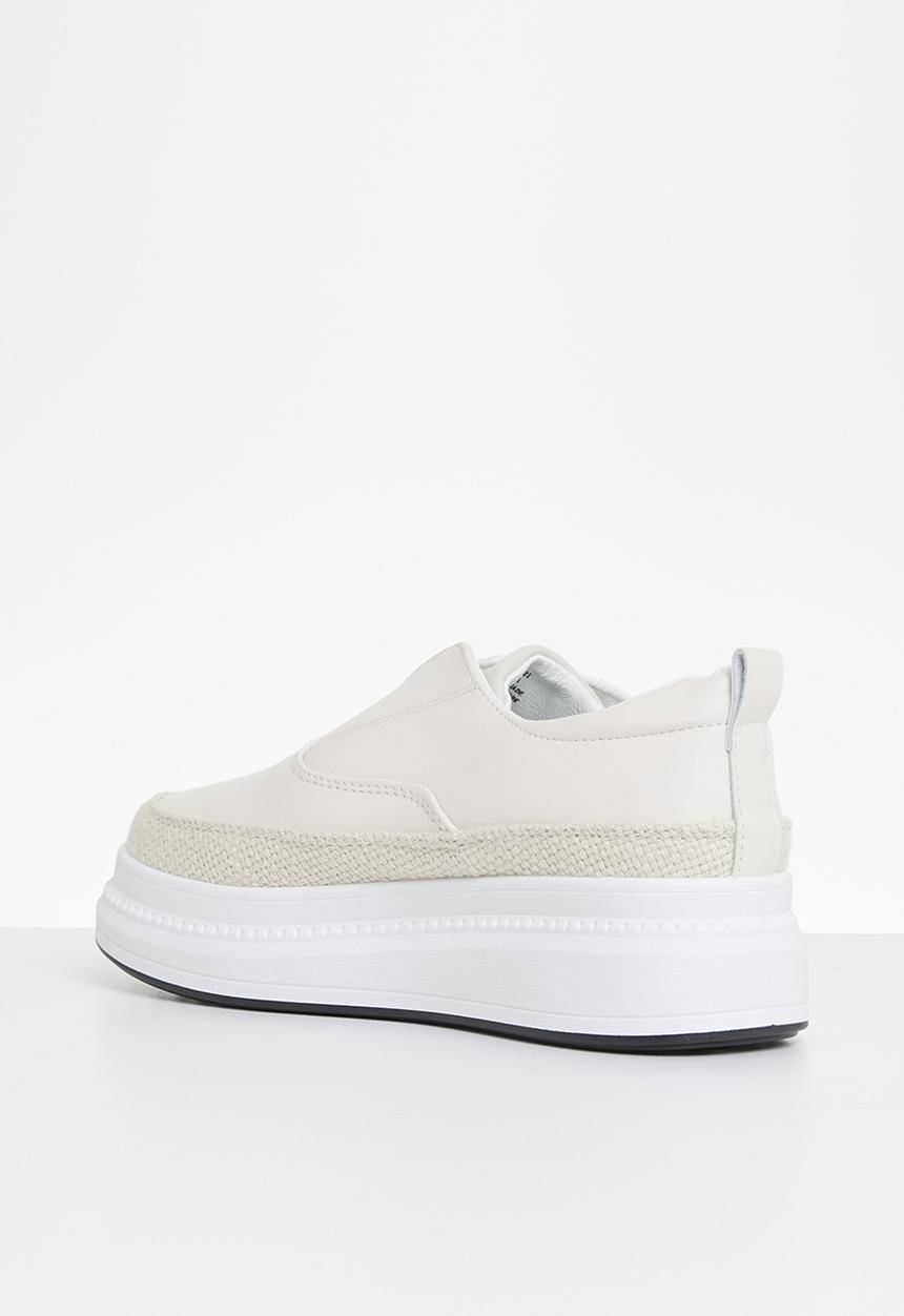 Butterfly Feet - Senhora 2 flatform sneaker - beige