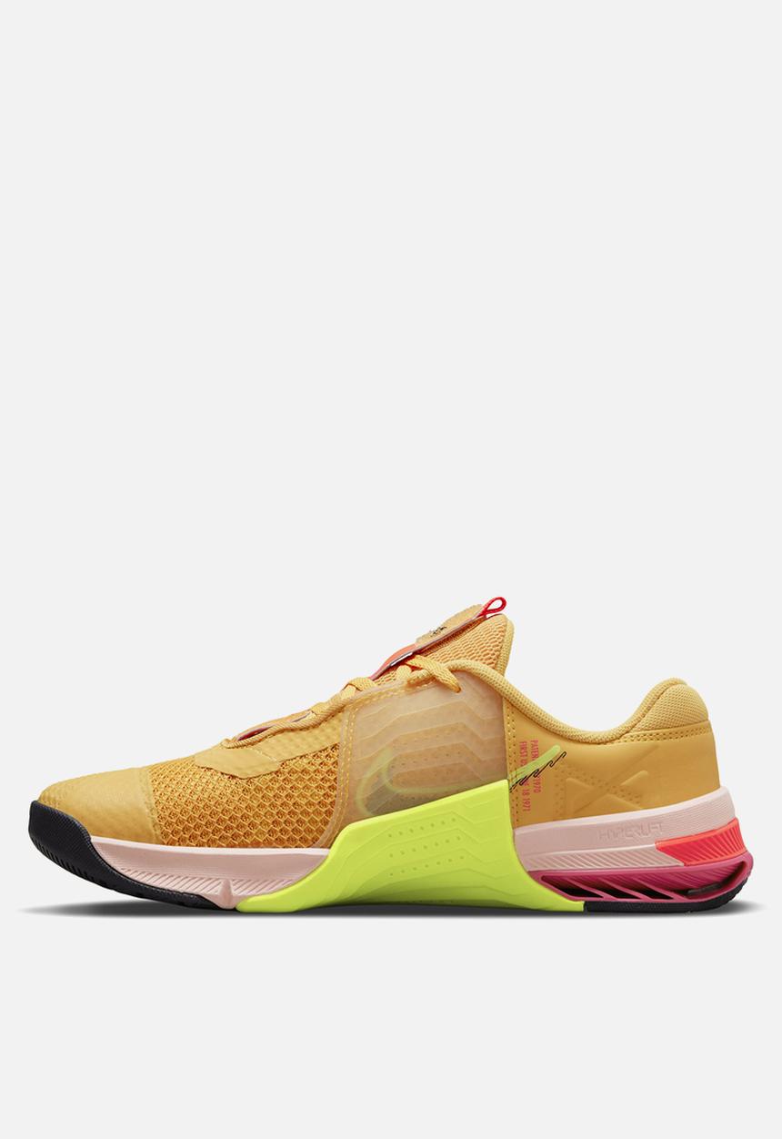 Nike - Nike metcon 7 x - pollen/black-volt-pale coral