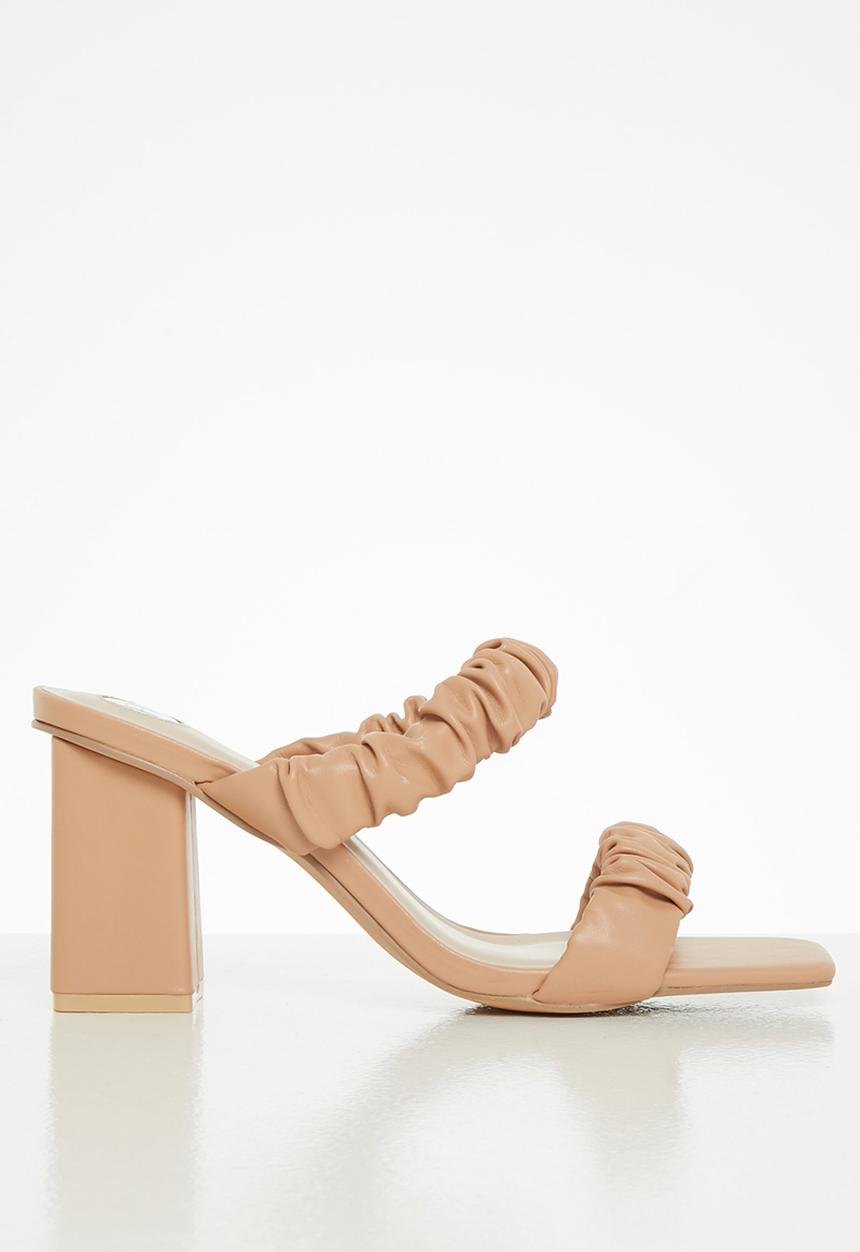 Footwork - Kemmy ruched strap block heel mule - beige