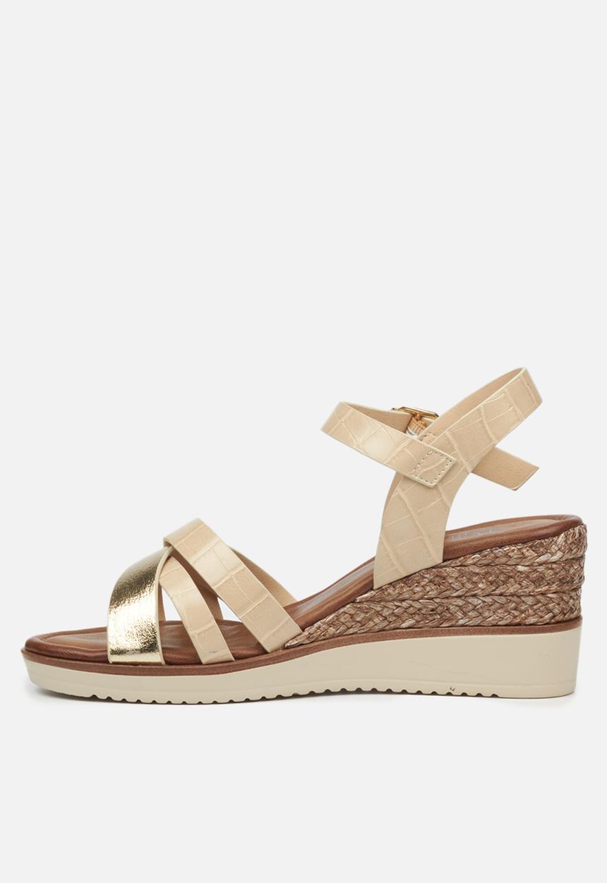 Butterfly Feet - Bellaire wedge - beige