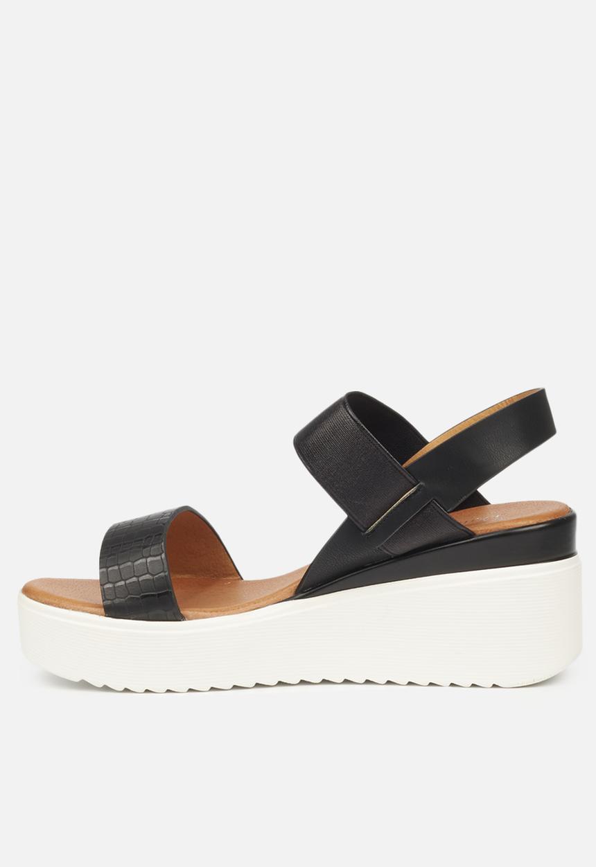 Butterfly Feet - Cascada wedge - black