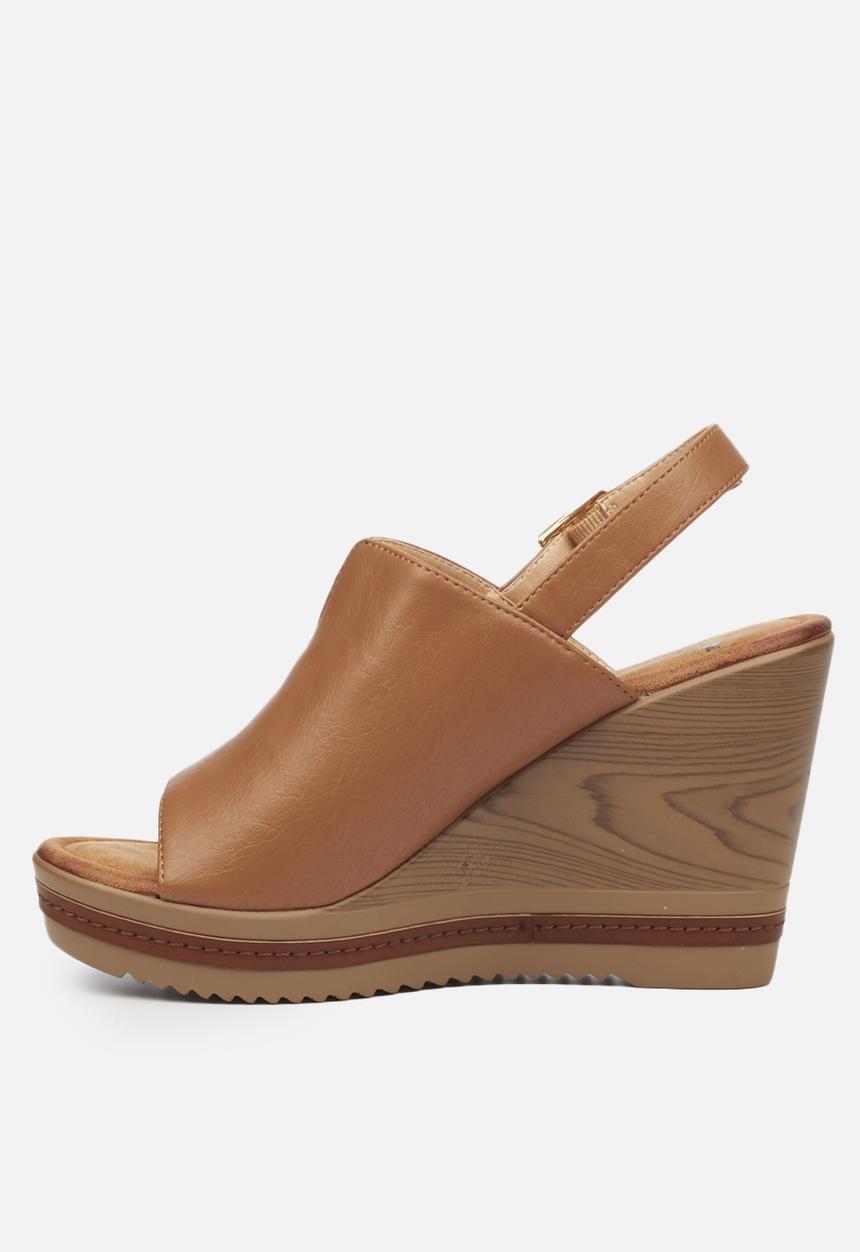 Butterfly Feet - Jordi wedge - tan