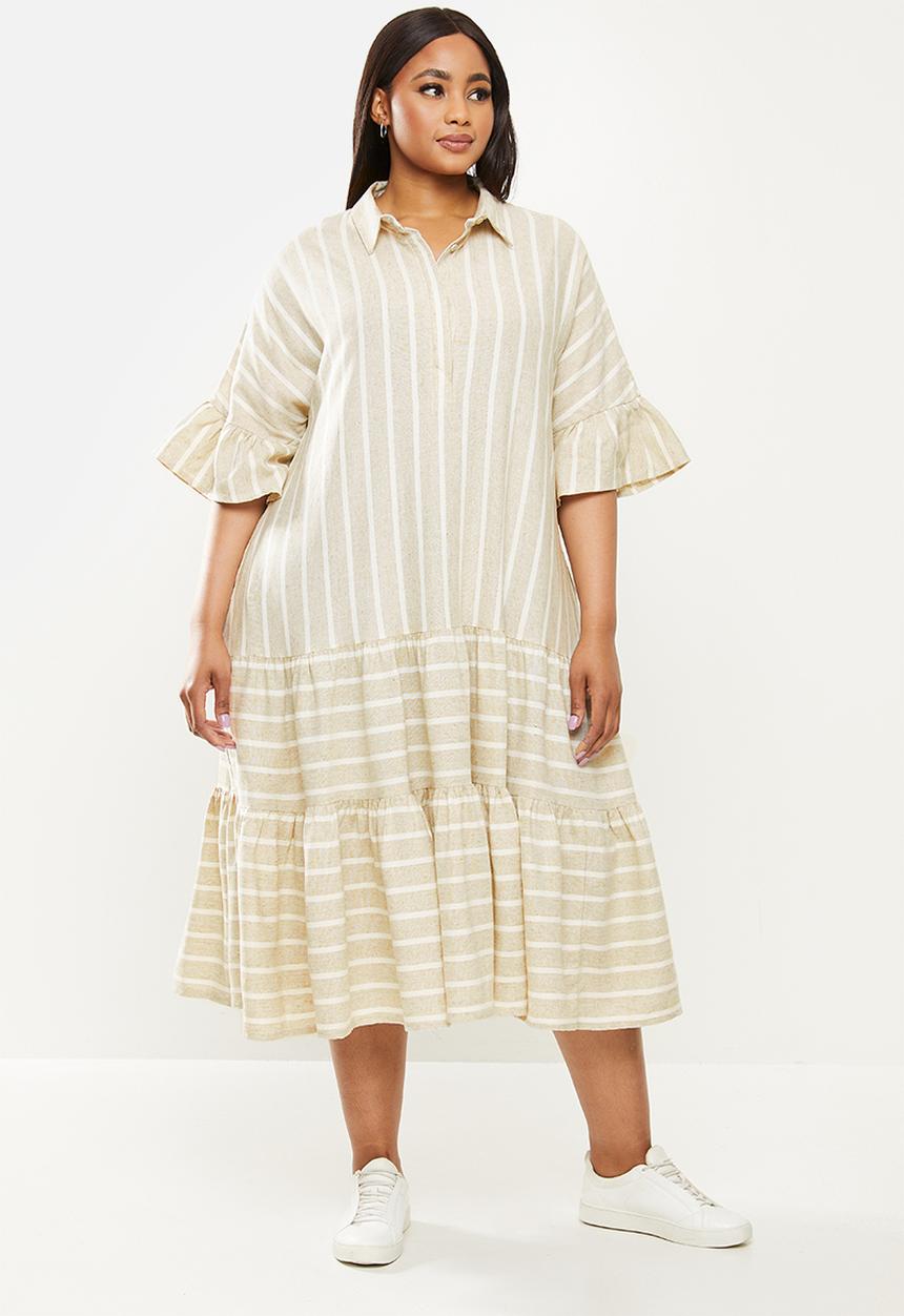 AMANDA LAIRD CHERRY - Plus nhlole dress -  sand/cream woven stripe