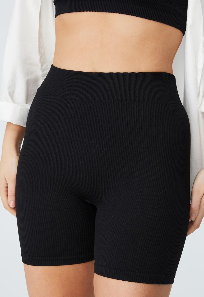 Cotton On - Seamless bike short - black