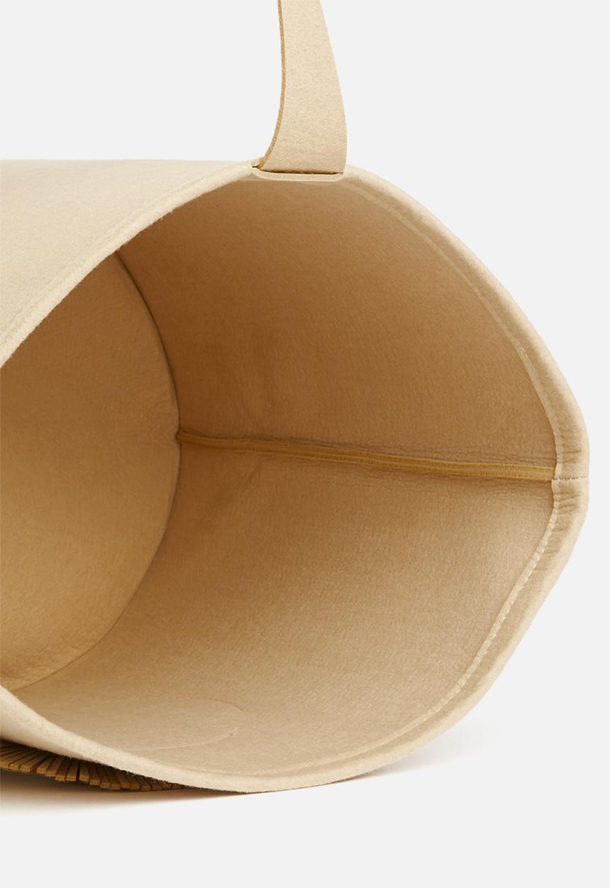 Sixth Floor - Felt storage basket - lion