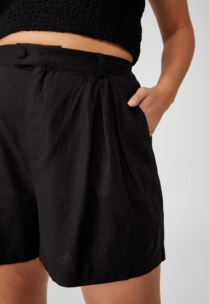 Cotton On - Curve eve short - black