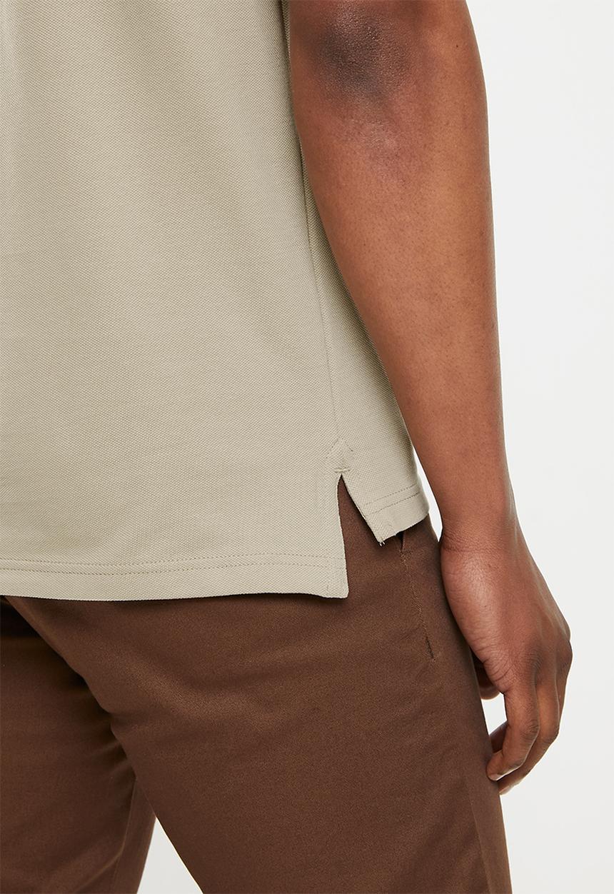 POLO - Carter pique short sleeve golfer - stone