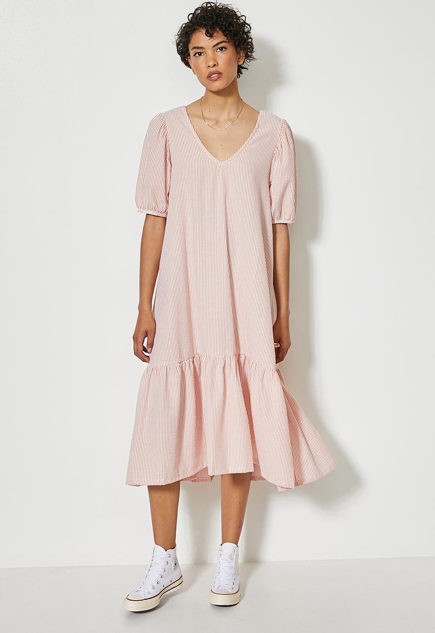 Superbalist - Textured woven babydoll dress with tier - peach & white 