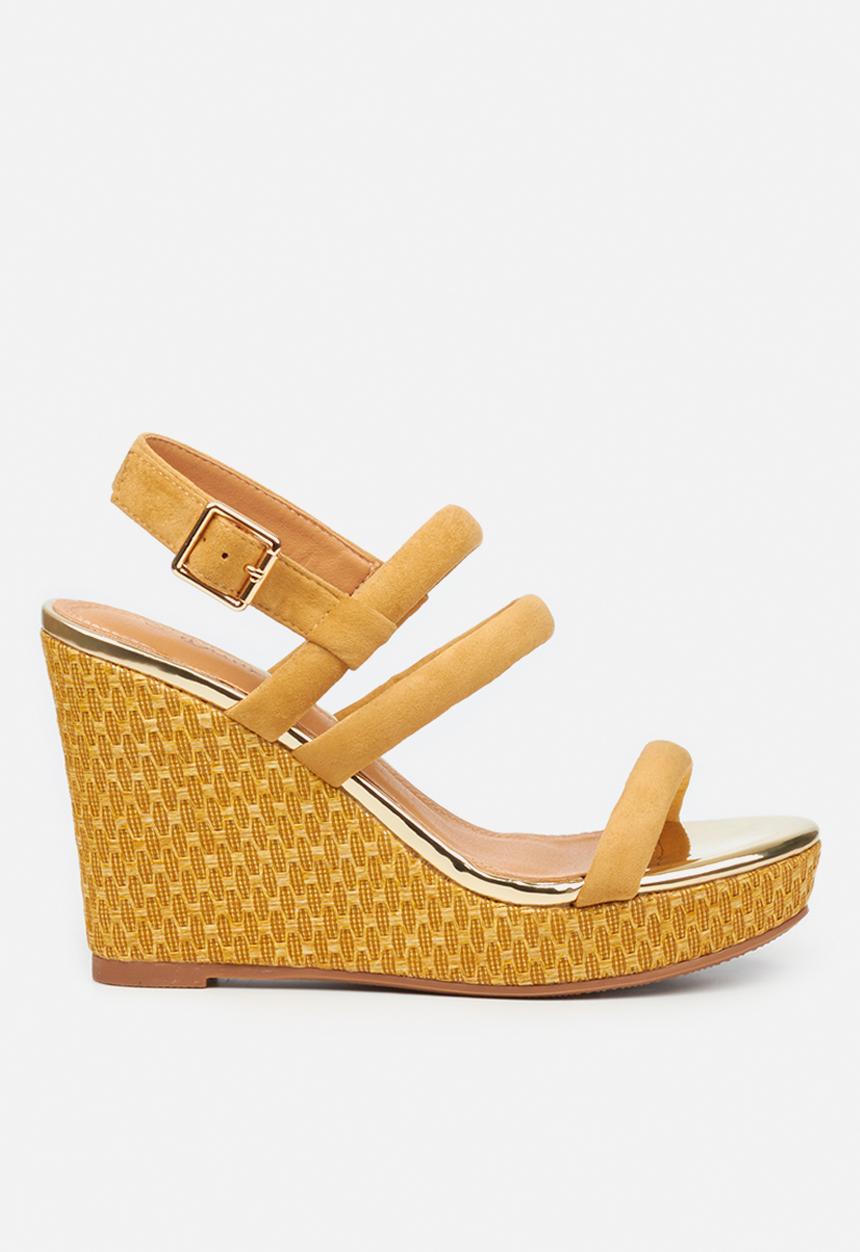 Butterfly Feet - Santana wedge - mustard