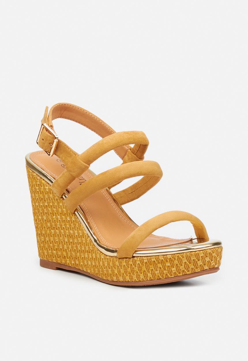 Butterfly Feet - Santana wedge - mustard