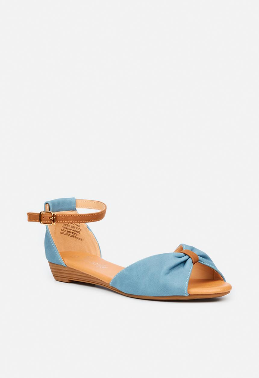 Butterfly Feet - Cardi 3 sandal - blue
