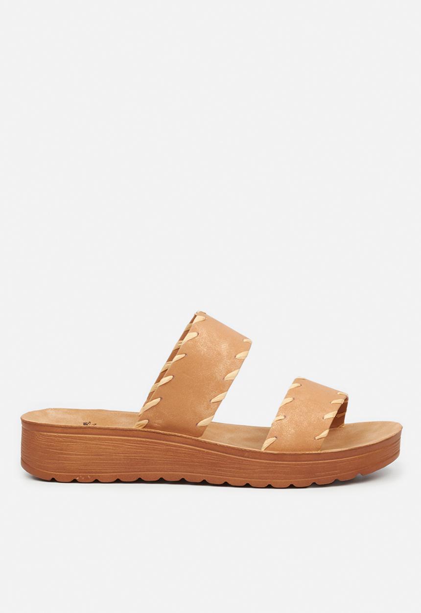 Butterfly Feet - Slitheran 3 flatform sandal - camel