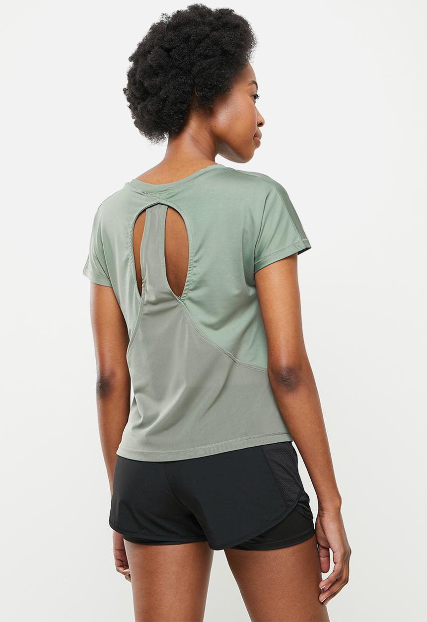 dailyfriday - Cut out back yoga top - olive
