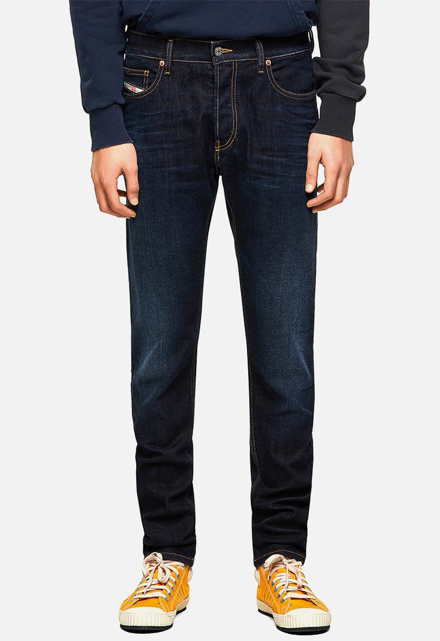 Diesel  - D-luster slim fit 5 pocket jeans - dark wash blue