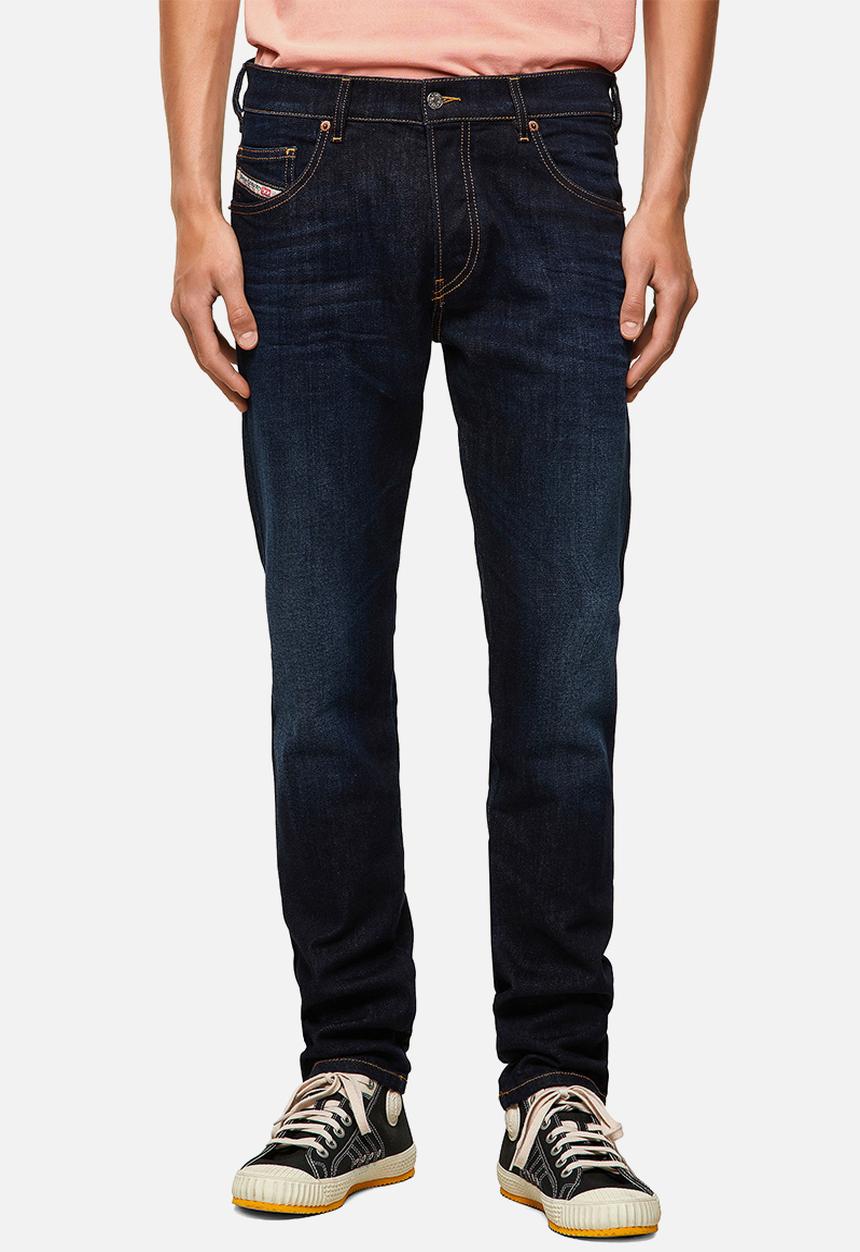 Diesel  - D-yennox tapered jeans - dark blue