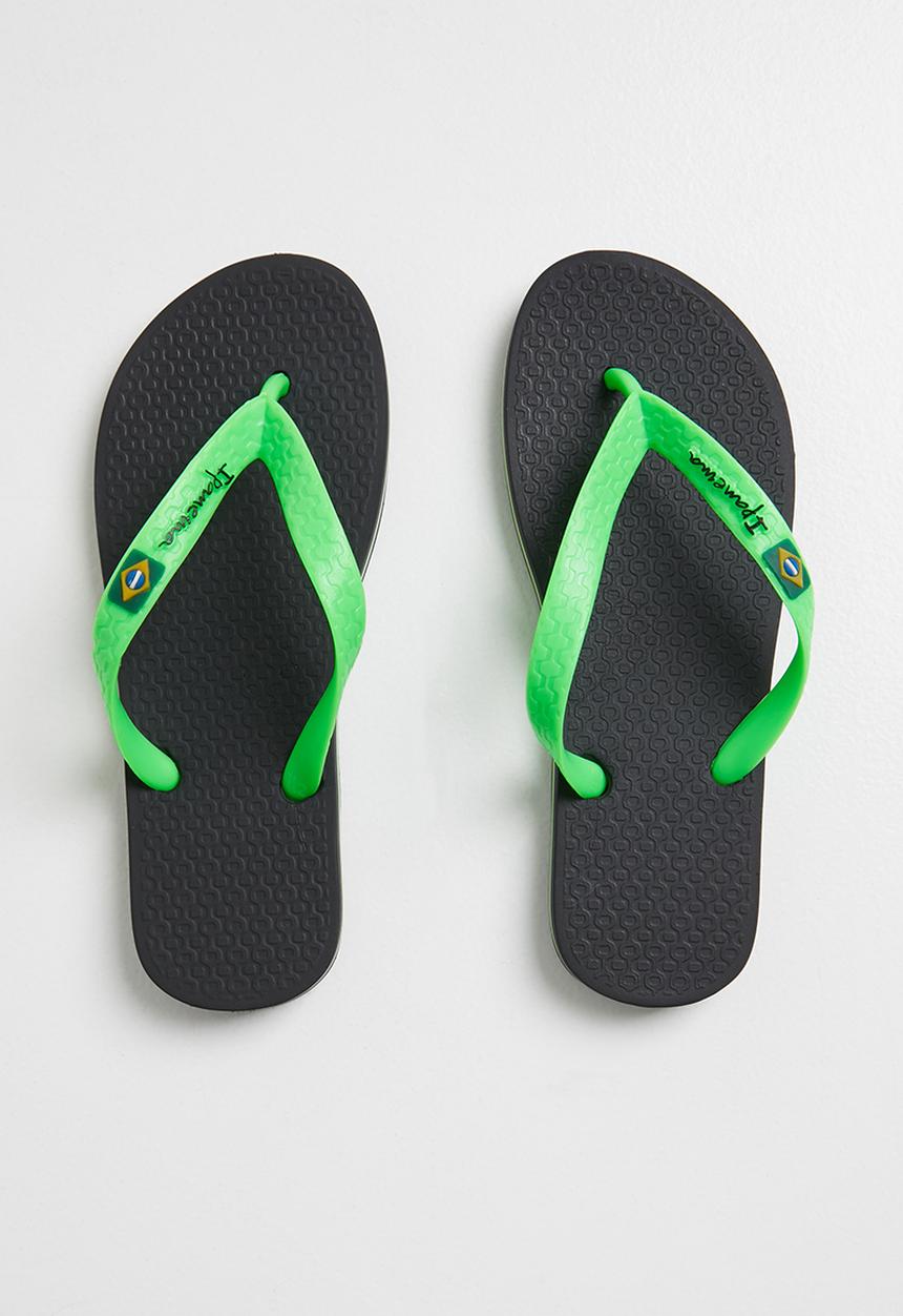 Ipanema - Boys thong slipper - black & green