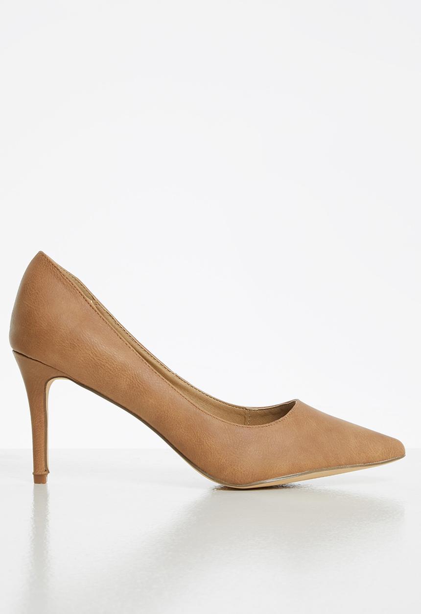 Madison® - Lucy court heel - tan