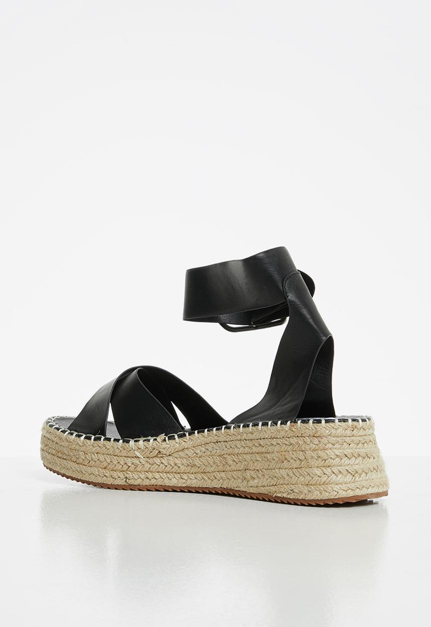 Madison® - Dineka big buckle espadrille sandal - black