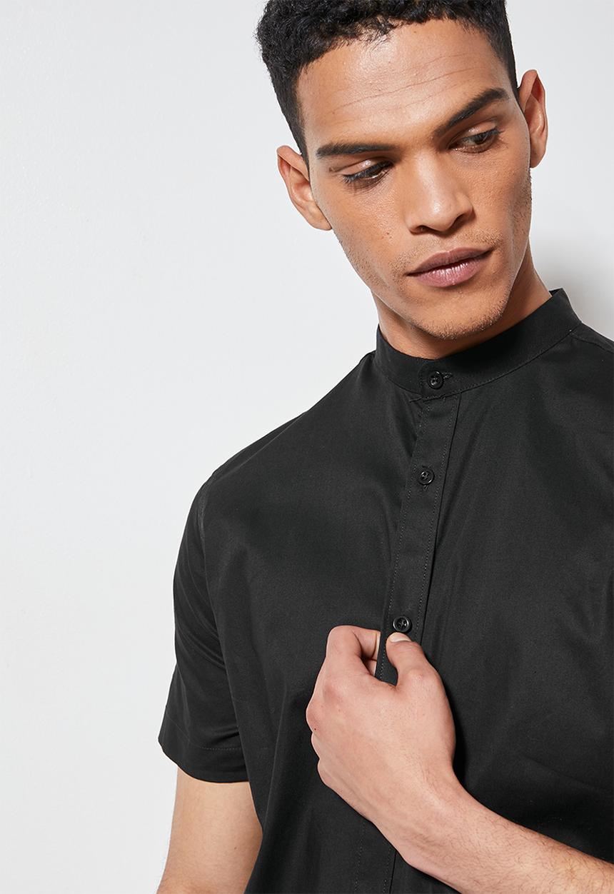 Superbalist - Mandarin slim fit short sleeve shirt - black