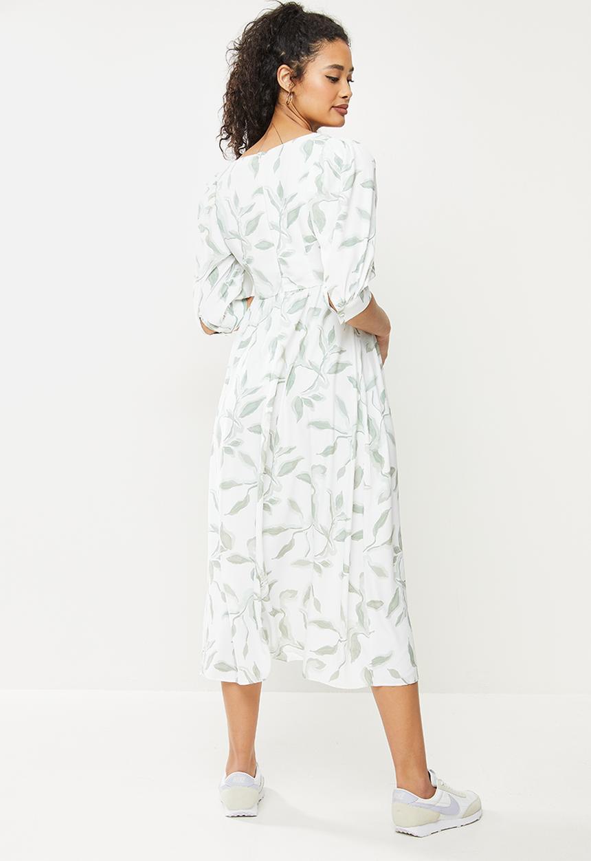Glamorous - Floral dress - white & sage 