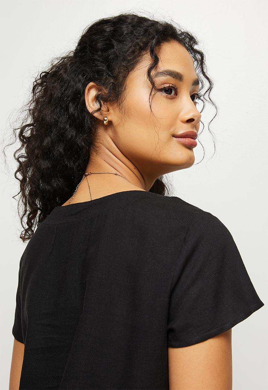 edit - Linen v-neck shell - black
